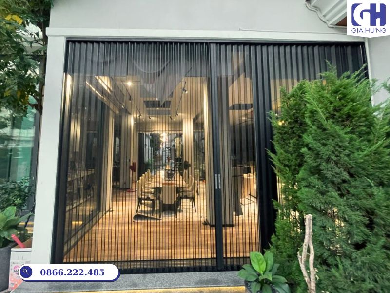 cửa xếp lưới nhôm