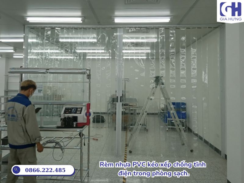 Rèm nhựa PVC xếp gấp chống tĩnh điện